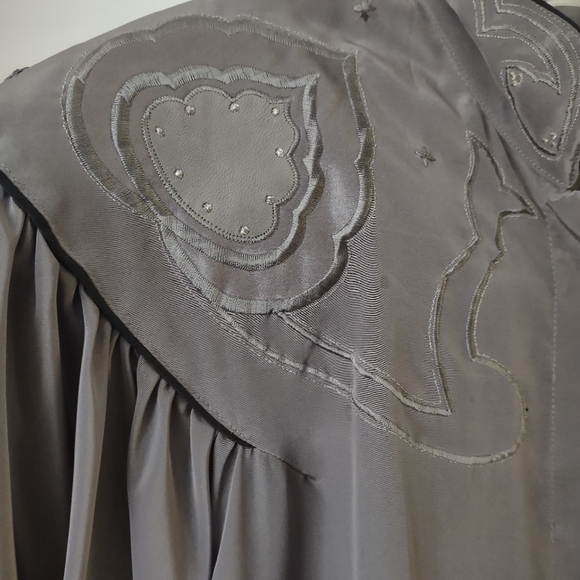 Blouse with silk and leather - Picture 2 of 4